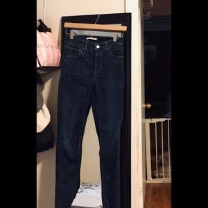 High waisted Blue jeans